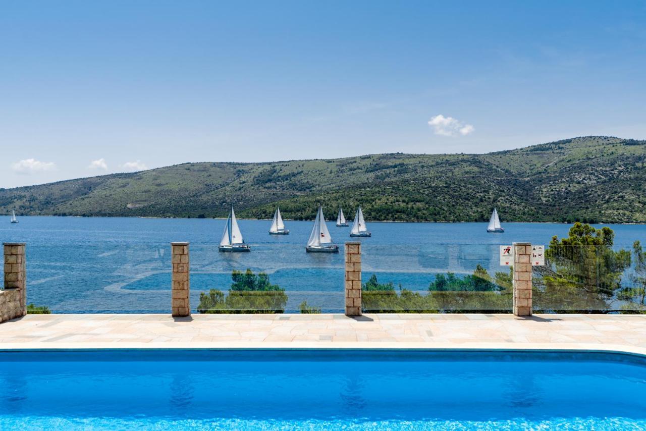 Seaside Villa Near Trogir - Poljica Marina Exterior photo