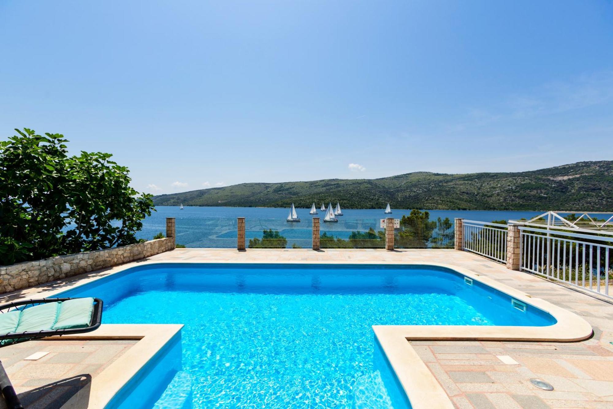 Seaside Villa Near Trogir - Poljica Marina Exterior photo